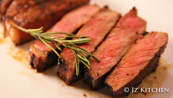 咖啡都可以醃肉?咖啡香料煎牛扒 Pan Fried Steak with Coffee Spice
