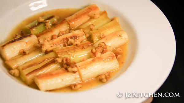 白酒燜京蔥 Braised Leeks with Nuts