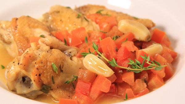 Raymond Blanc 的法式田園風味燉雞 Chicken Fricassee with Vinegar & Herbs