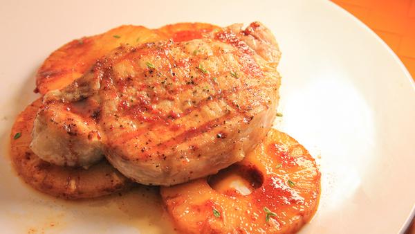 一罐菠蘿改變了一切!五香酸甜菠蘿豬扒 Spiced Pineapple Pork Chop