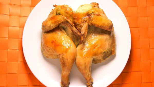 光波爐特色烤雞 - 阿根廷蕃茜醬脆皮烤雞 Roasted Chicken with Chimichurri Sauce